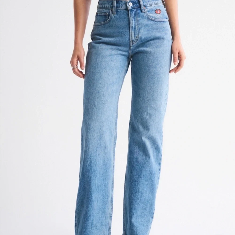 Abercrombie & Fitch Blue High Rise Jeans curve live 49er jeans - Picture 2 of 4